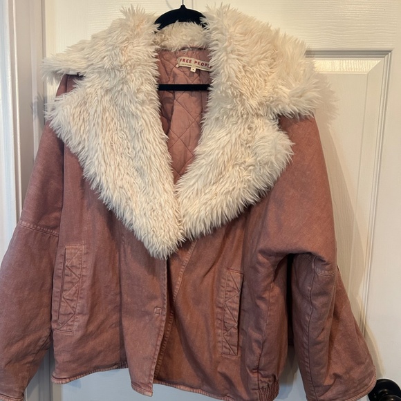 Free People Lolo Pink Denim Jacket with Faux Fur Size M - Picture 9 of 9
